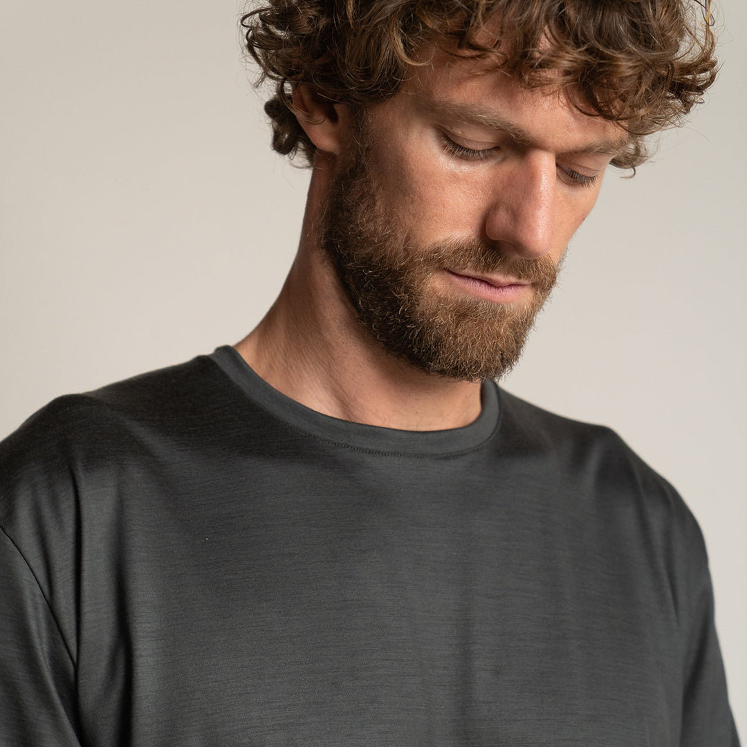 T-Shirt in lana Manica Lunga - verde -