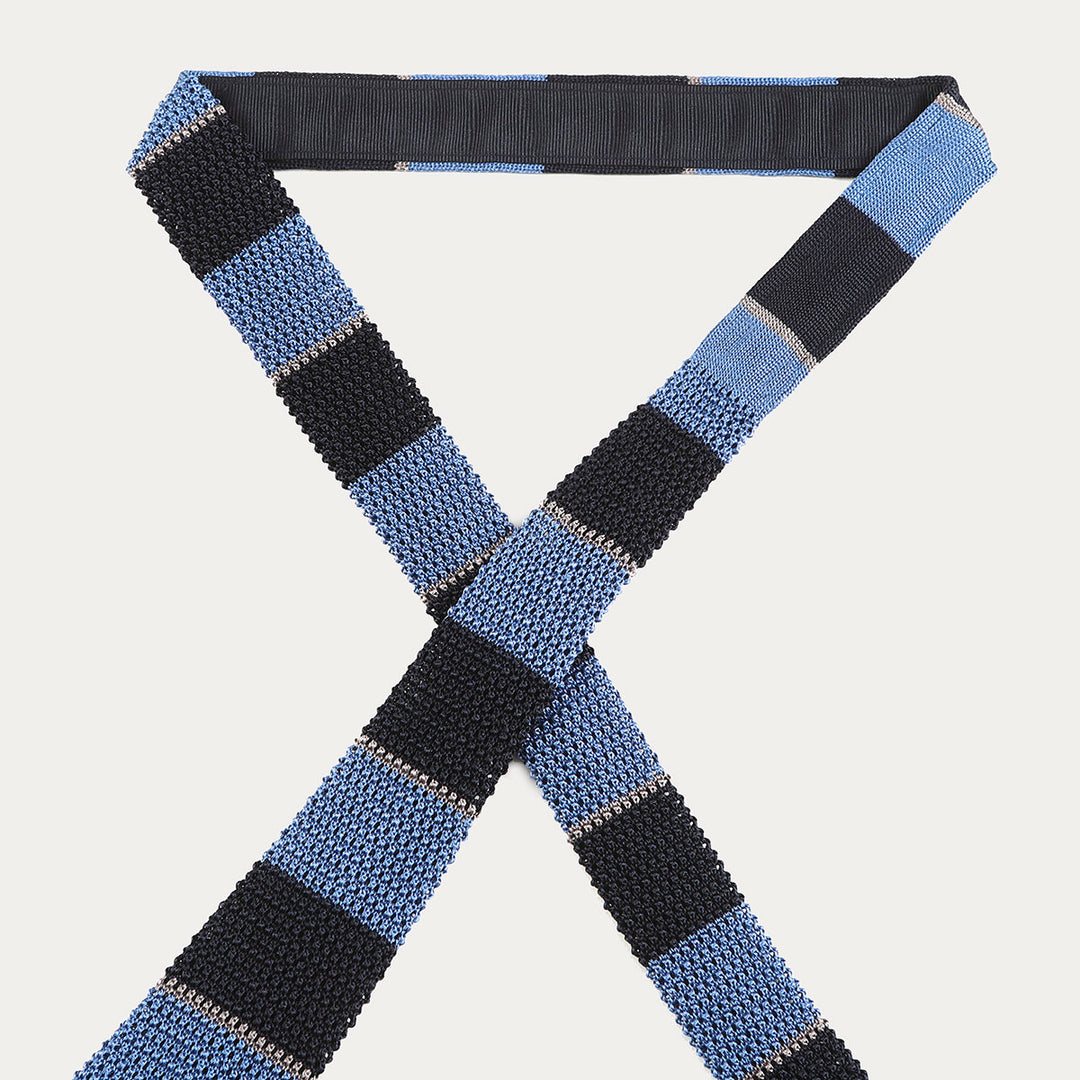 Cravatta in maglia di Pura Seta - blu azzurro -