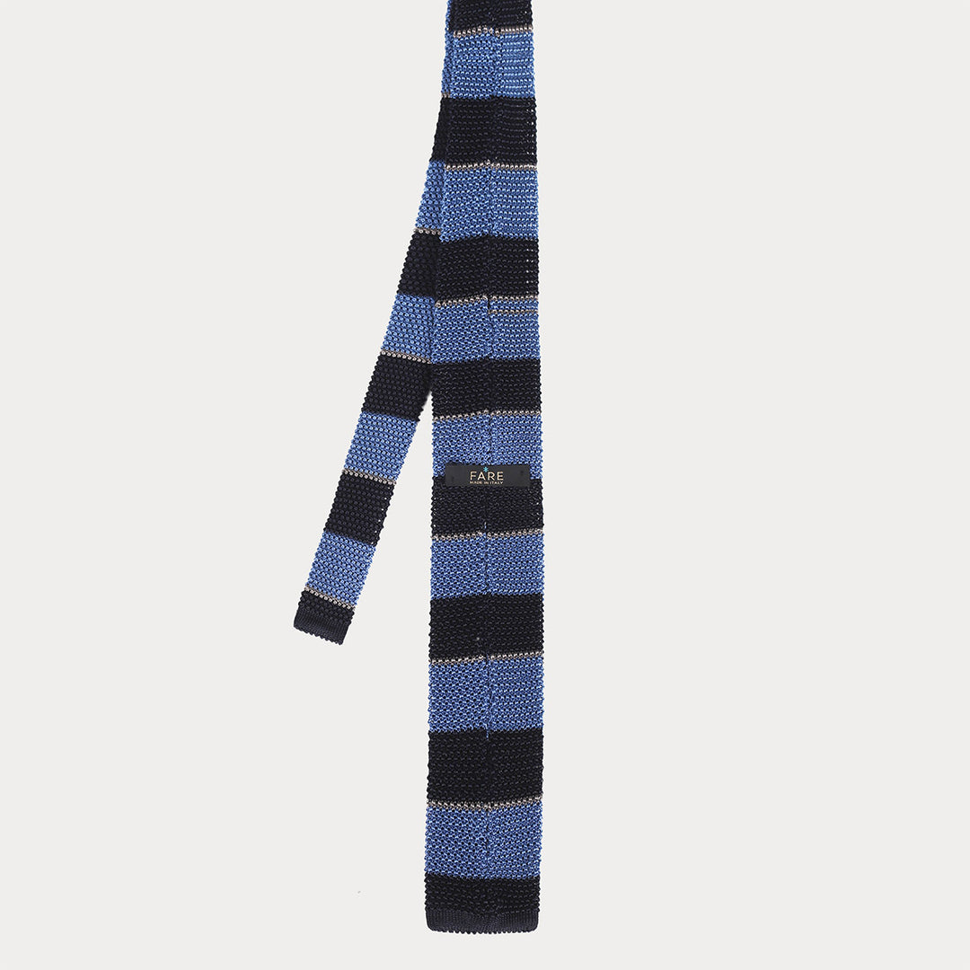 Cravatta in maglia di Pura Seta - blu azzurro -